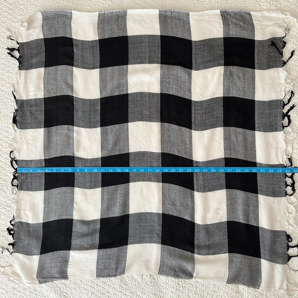 Urban Outfitters Gingham Utah Plaid Checkered Scarf Black White Fringe